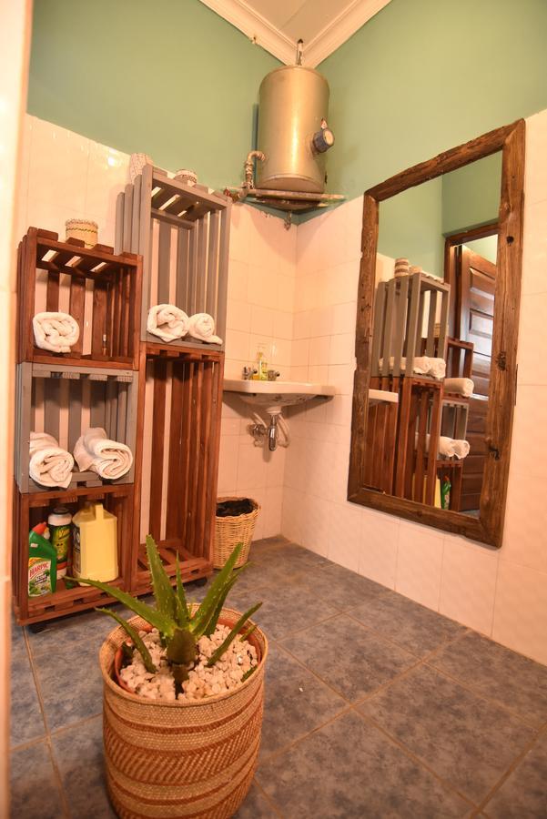 Mambo Arusha Hostel Екстер'єр фото