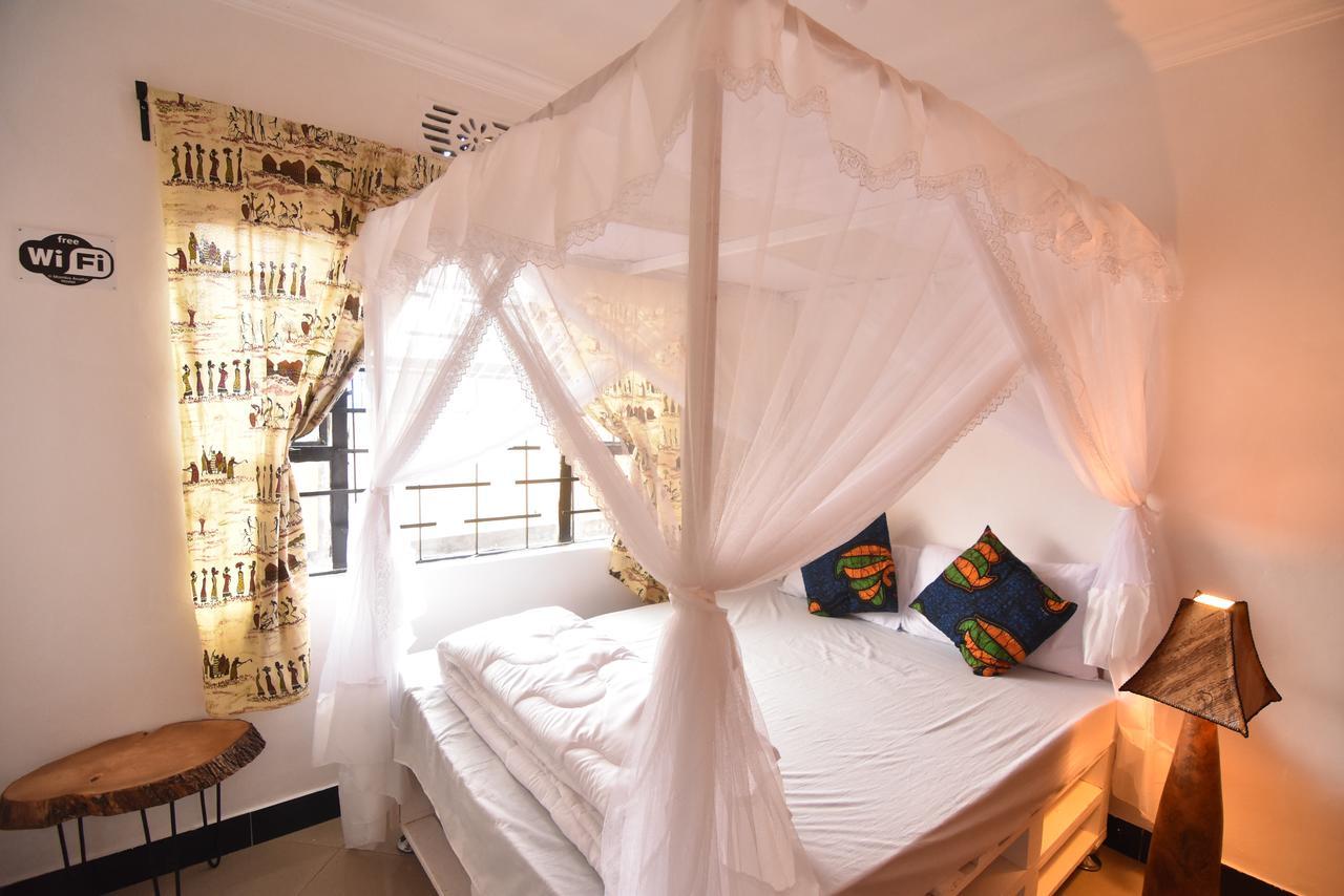 Mambo Arusha Hostel Екстер'єр фото