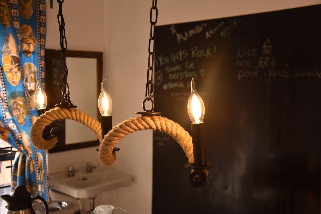 Mambo Arusha Hostel Екстер'єр фото