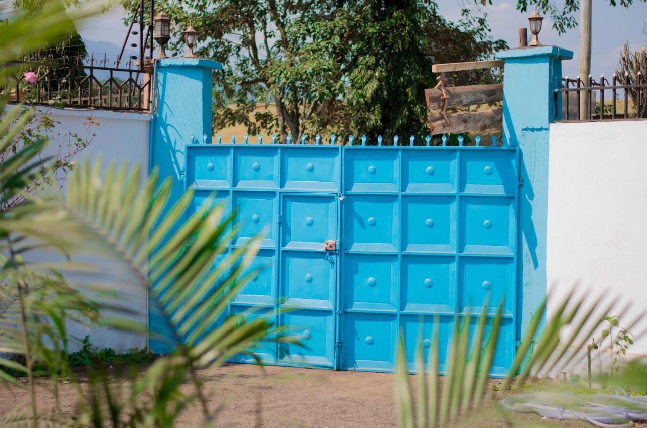 Mambo Arusha Hostel Екстер'єр фото