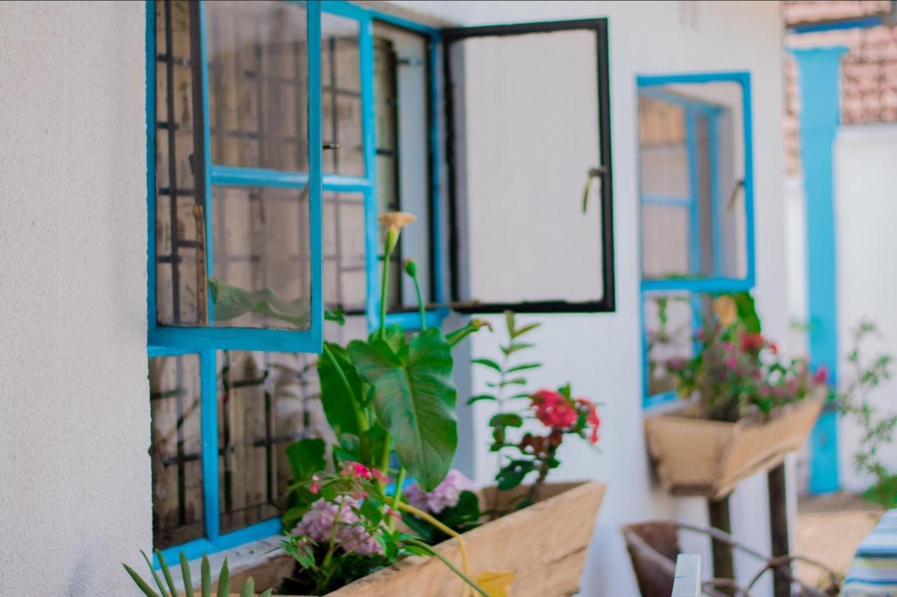 Mambo Arusha Hostel Екстер'єр фото